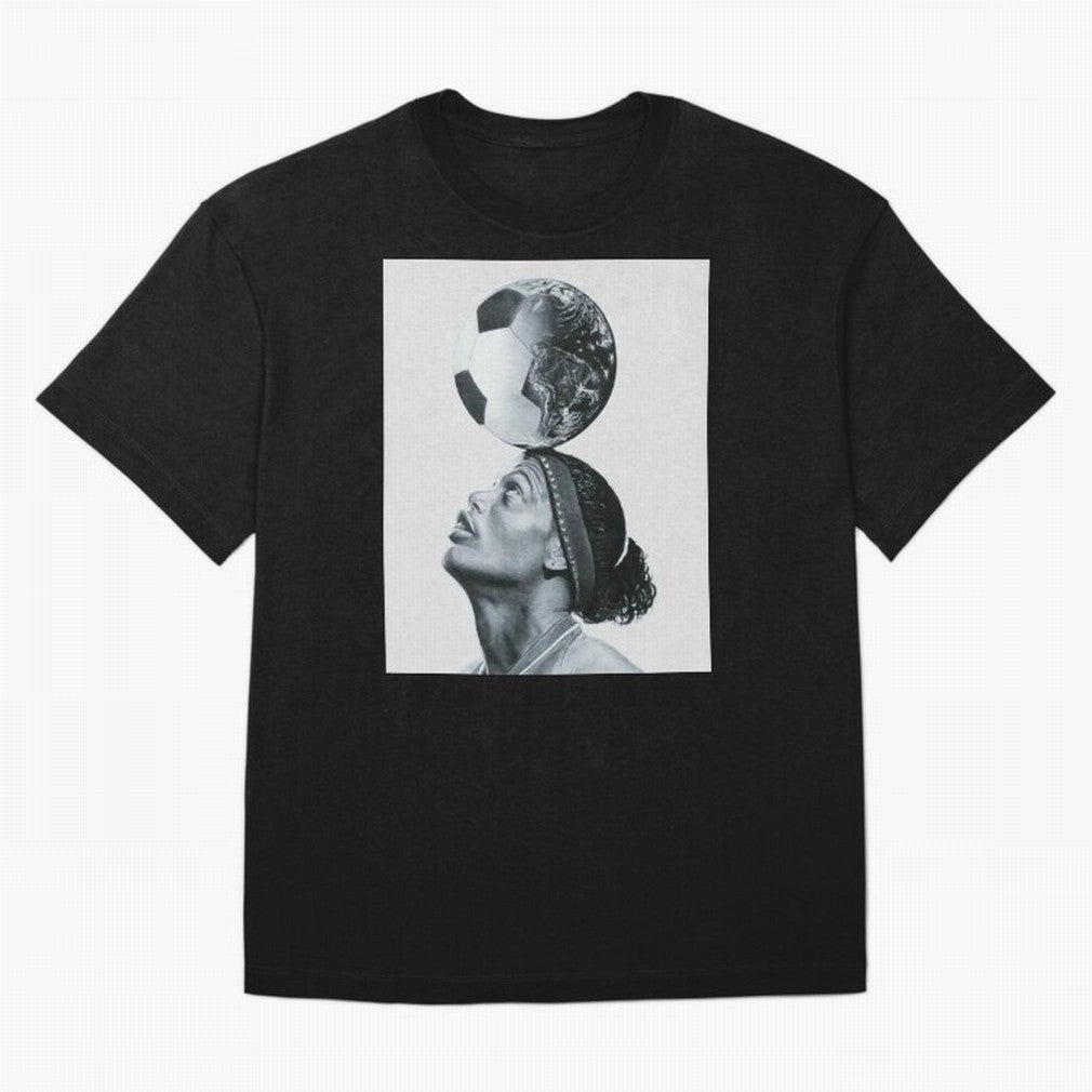 Art Ronaldinho Illustration Oversized T-Shirt Fuel Your Fan Pride for FIFA World Cup 2026 Group Stage Spirit, with France, Messi, Football History, Final Match Energy, Crowd Noise and Once in a Lifetime Moments; Created for Match Day Parties,