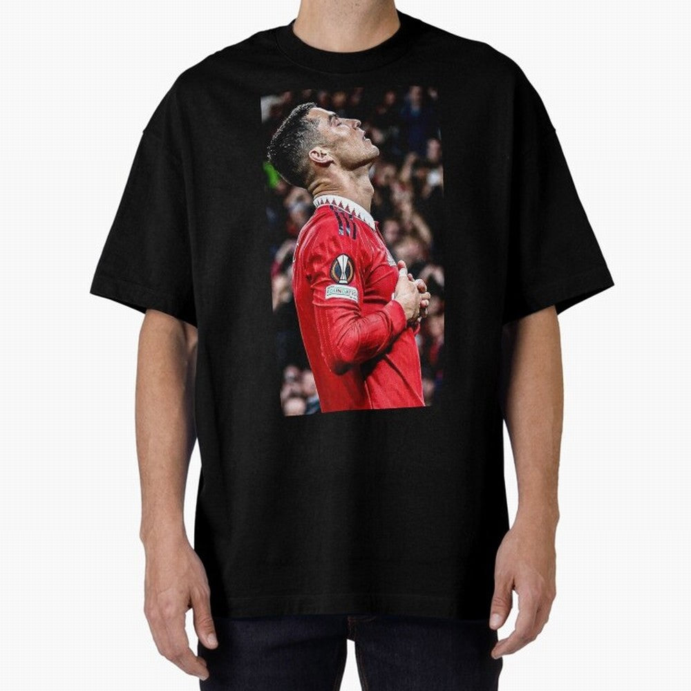 Cristiano Ronaldo CR7 Oversized T-Shirt Discover Match Day Hype around FIFA World Cup 2026 Group Stage, Messi, Argentina and Brazil, Football Festival Excitement, Trophy Ambitions, Country Rivalries and Star Player Buzz; Ideal for Football Dads,