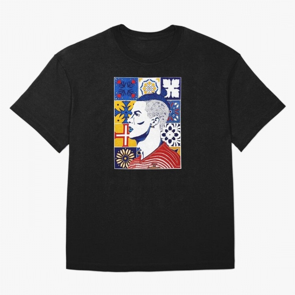 Cristiano Ronaldo Azulejos Oversized T-Shirt Show Your Stadium Side during FIFA World Cup 2026 USA Canada Mexico Connected to CR7 and Messi, Germany Energy, Retro Football Energy, Iconic Rivalries, Trophy Chase Drama and Stadium Atmosphere; Ideal