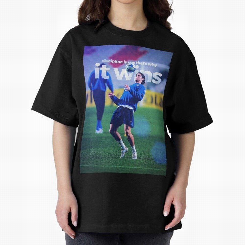 Cristiano Ronaldo - Discipline is rare that's why it wins Oversized T-Shirt Relive the FIFA World Cup 2026 USA Canada Mexico Journey through Cristiano Ronaldo, Haaland and CR7 Highlights, England and Germany Pride, Vintage Soccer Flavor, Modern