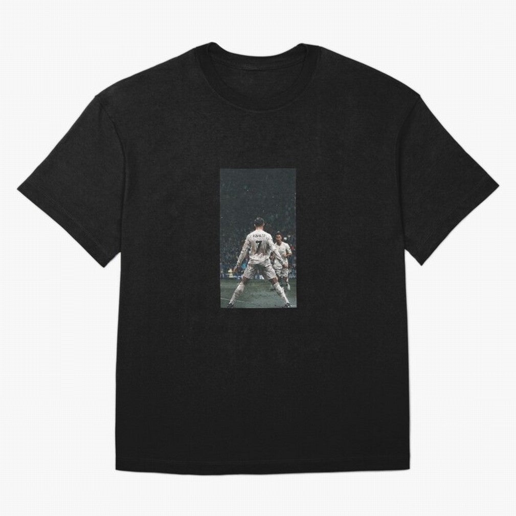 CR7 Oversized T-Shirt Join Global Football Passion for FIFA World Cup 2026 Group Stage, Driven by Haaland and Mbappe, Argentina, France and Brazil, Tournament Hype, Historic Matchups, Family Viewing Parties and Global Sports Pride; Ideal for Fans