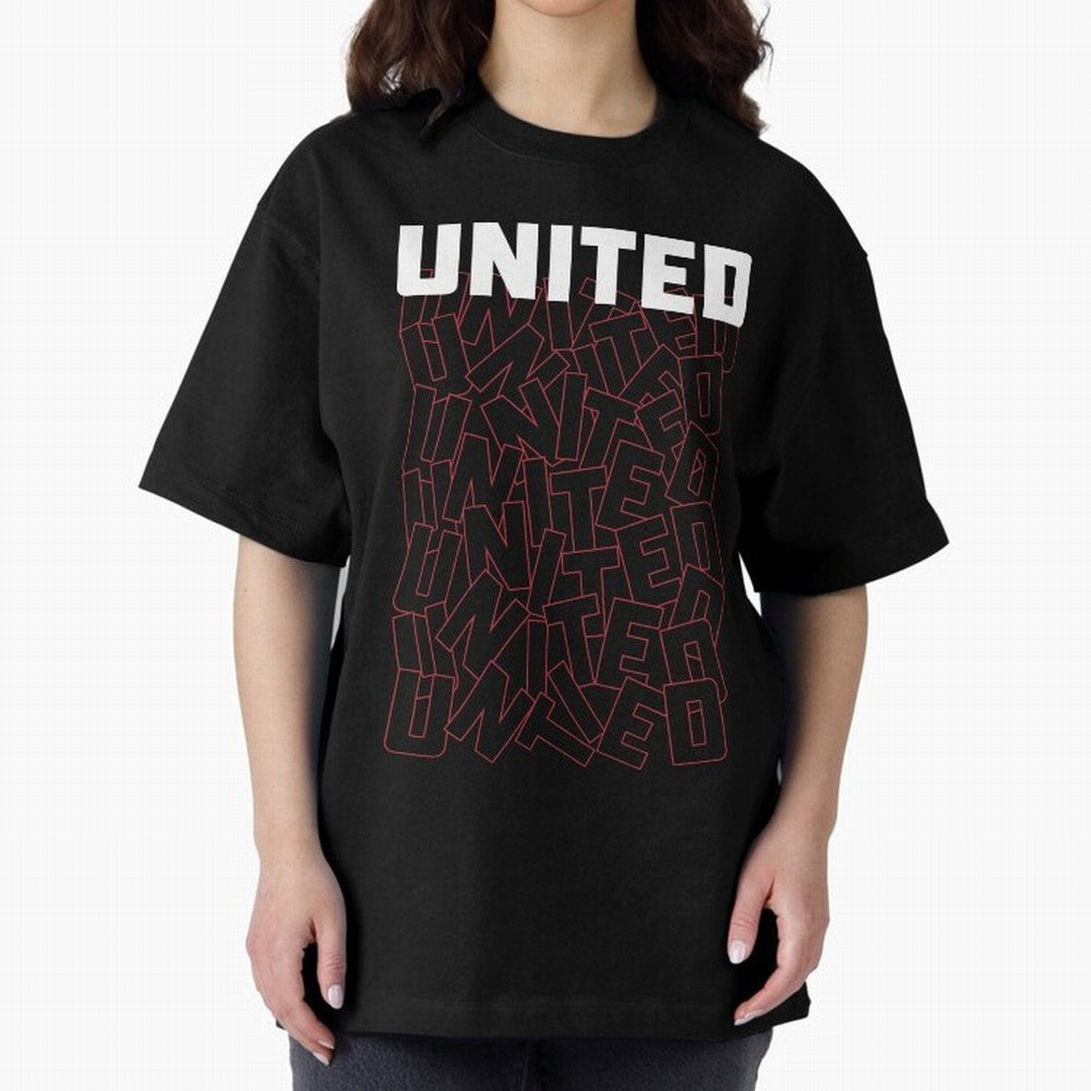 Manchester United Oversized T-Shirt Wear the Spirit of FIFA World Cup 2026 for Fans of Cristiano Ronaldo and Brazil, Portugal and Argentina, Bringing Vintage Soccer Flavor, Modern Football Stars, National Flags and Final Night Emotion; Perfect for