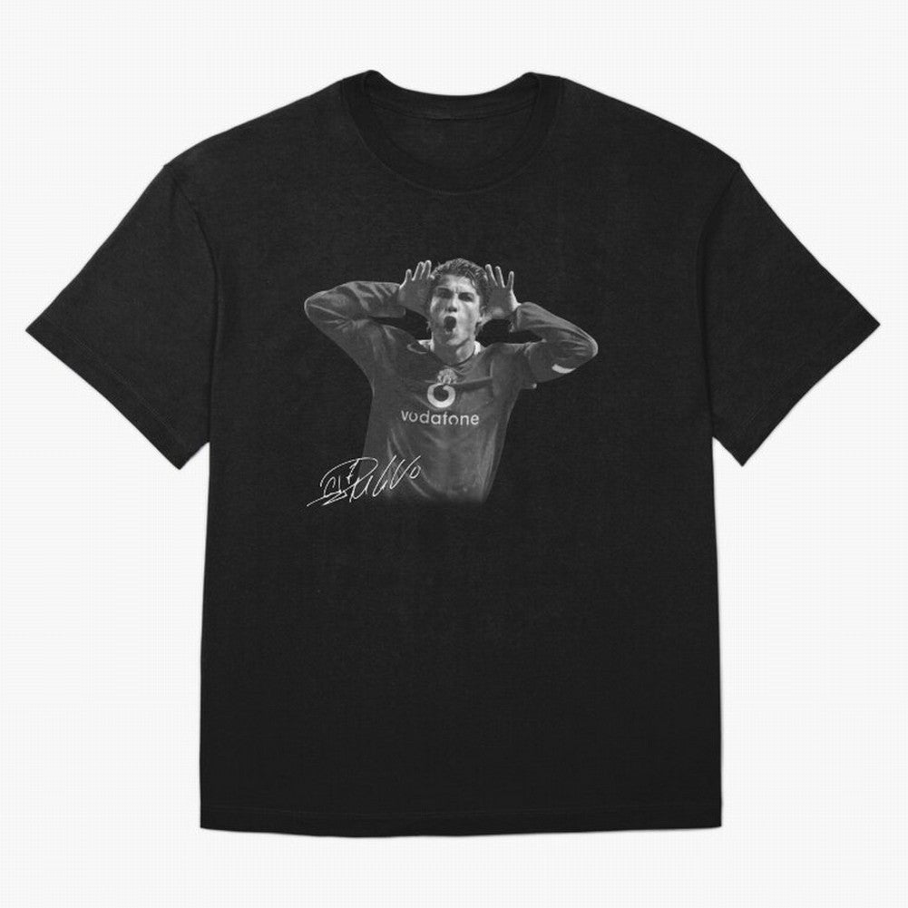 Black and White Cristiano Ronaldo T-Shirt Young Manchester Ronaldo - Celebration Oversized T-Shirt Turn Up for Global Football Passion for FIFA World Cup 2026 USA Canada Mexico, Connected to Messi, England, France and Netherlands, Tournament Hype,