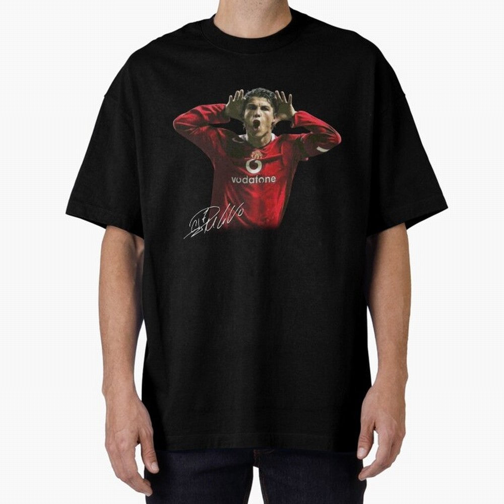 Cristiano Ronaldo T-Shirt Young Manchester Ronaldo - Celebration Oversized T-Shirt Honor Champions and Dreams in FIFA World Cup 2026 Made for Haaland and Mbappe, England, France and Netherlands Energy, Football Festival Excitement, Trophy
