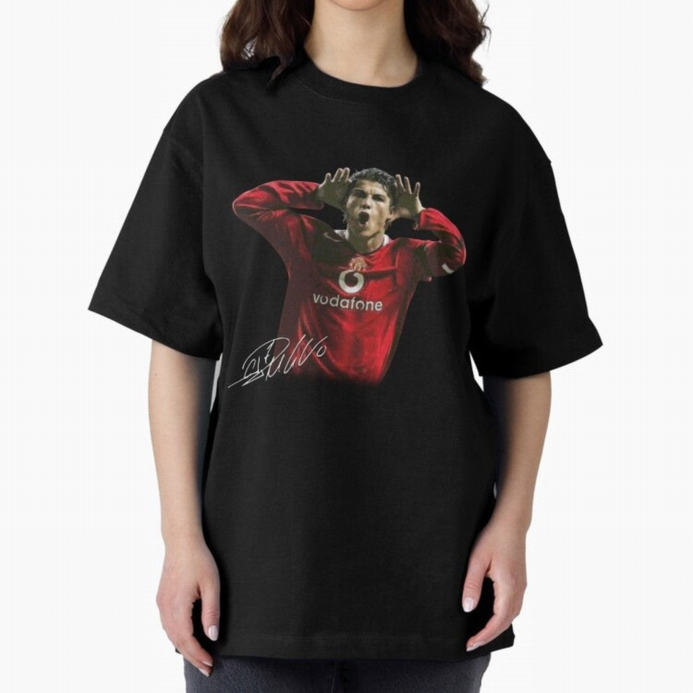 Cristiano Ronaldo T-Shirt Young Manchester Ronaldo - Celebration Oversized T-Shirt Honor Champions and Dreams in FIFA World Cup 2026 Made for Haaland and Mbappe, England, France and Netherlands Energy, Football Festival Excitement, Trophy