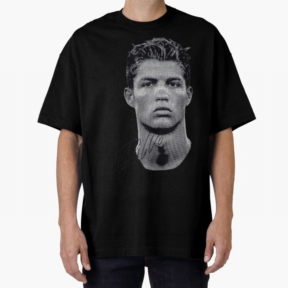 Retro Football Legend Portrait Illustration For Men And Gift For Soccer Fans Oversized T-Shirt Bring Trophy Dreams to FIFA World Cup 2026 USA Canada Mexico for Fans of Messi, CR7 and Mbappe and Brazil, Portugal and Argentina, Bringing Goal