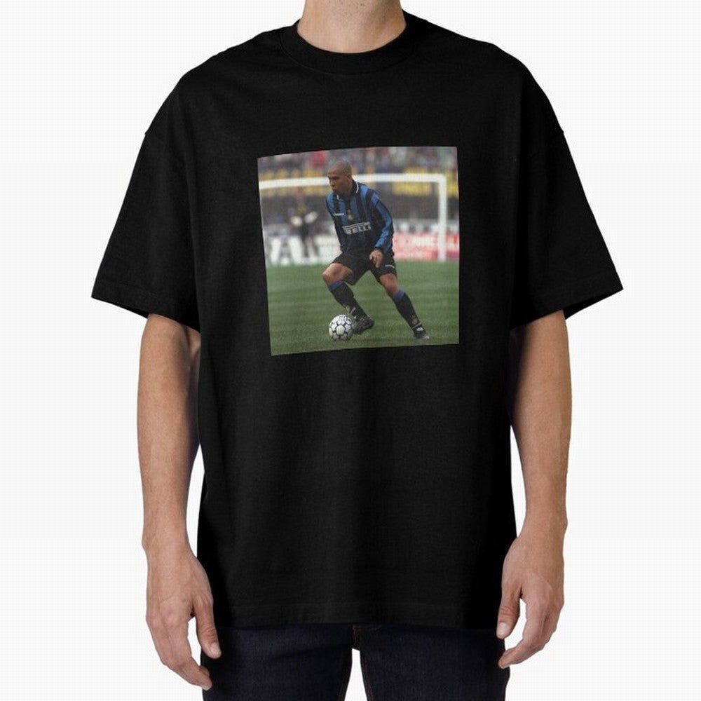 R9 Oversized T-Shirt Bring Retro Soccer Energy to FIFA World Cup 2026 USA Canada Mexico Inspired by Messi and Cristiano Ronaldo, Brazil Energy, Football Passion, Legendary Performances, Festival Vibes and Supporter Community; Ideal for Football