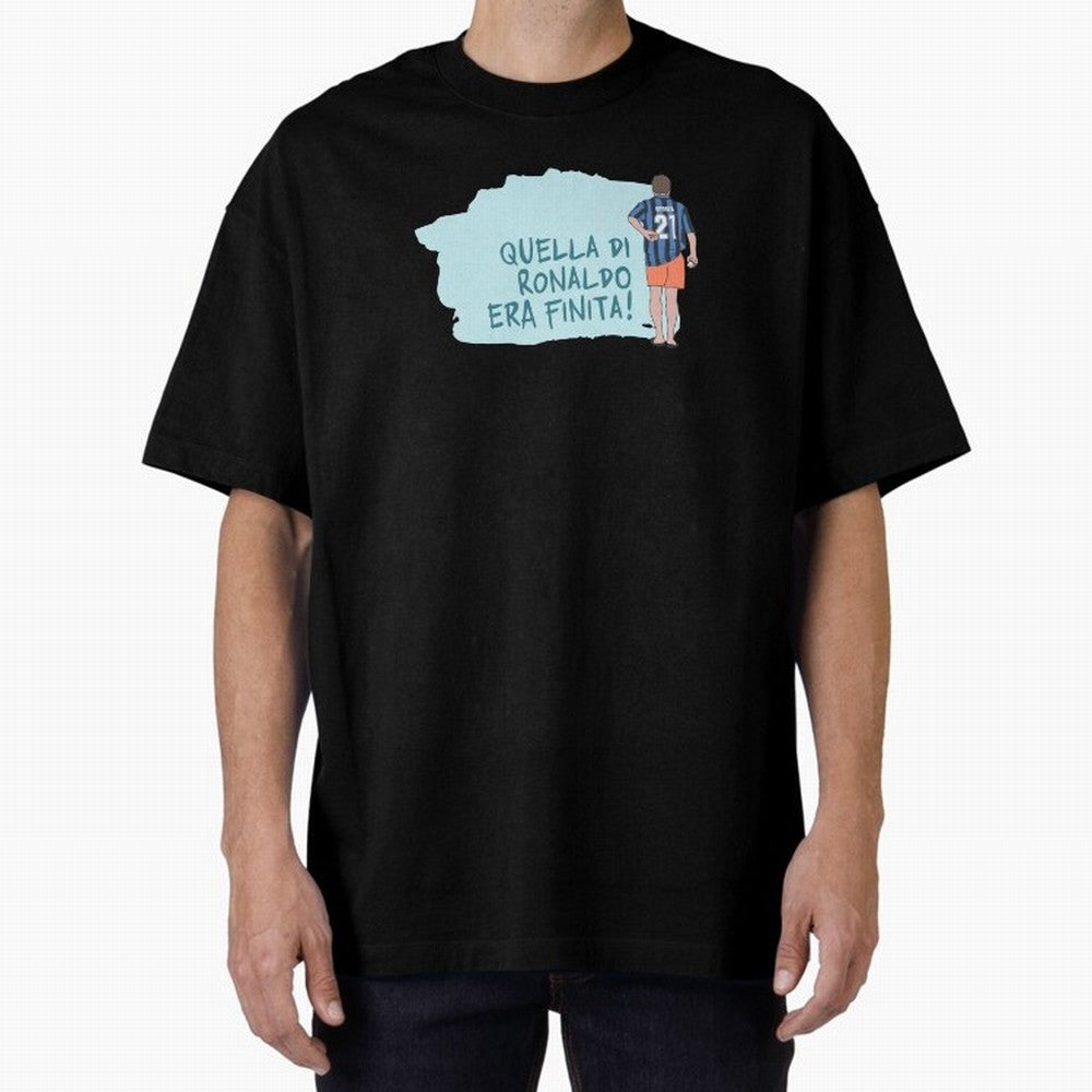 Sforza, quella di Ronaldo era finita! - AGG Oversized T-Shirt Show Fan Pride Across FIFA World Cup 2026 for Fans of Haaland and Mbappe and England and Germany, Bringing Worldwide Fan Energy, Dramatic Goals, Stadium Lights and Championship