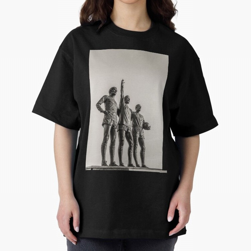 Manchester United Legends Oversized T-Shirt Show Fan Pride Across FIFA World Cup 2026 Group Stage Centered on Mbappe and Neymar, Netherlands Energy, Championship Spirit, Famous Goals, Roaring Crowds and International Football Unity; Ideal for Fans