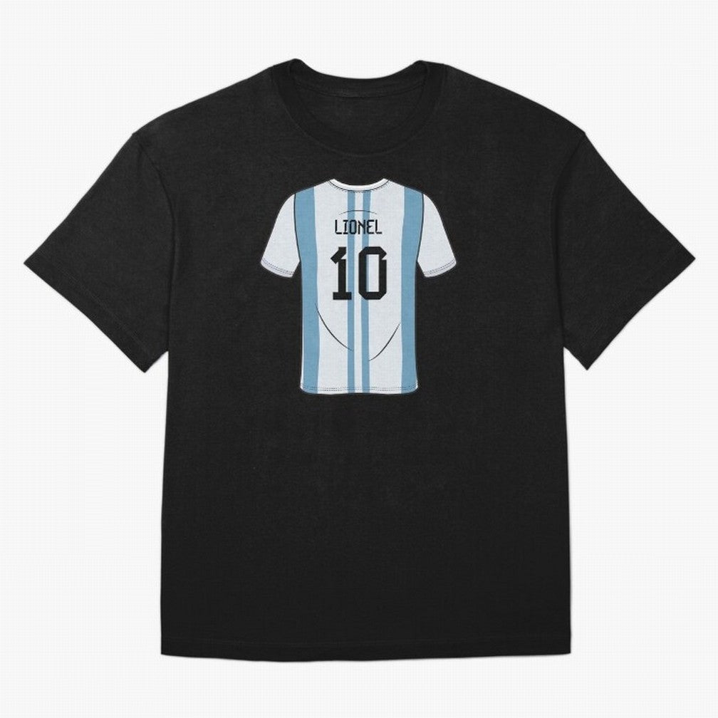 LeoMessi Jersey Illustration 2022 Oversized T-Shirt Celebrate Global Football Passion for FIFA World Cup 2026 USA Canada Mexico, Filled with Messi and Cristiano Ronaldo, England, Championship Spirit, Famous Goals, Roaring Crowds and International